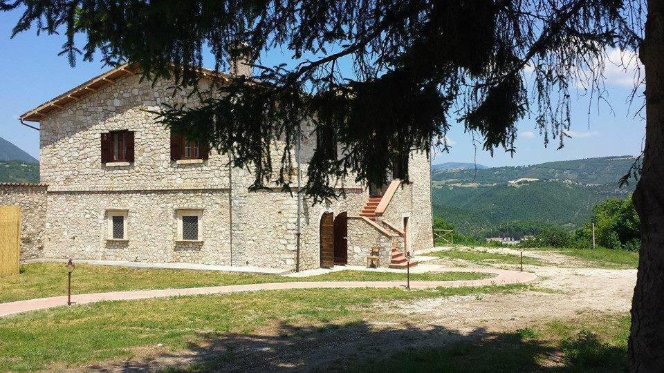 Agriturismo La Commenda-Adults Only Cascia Eksteriør billede