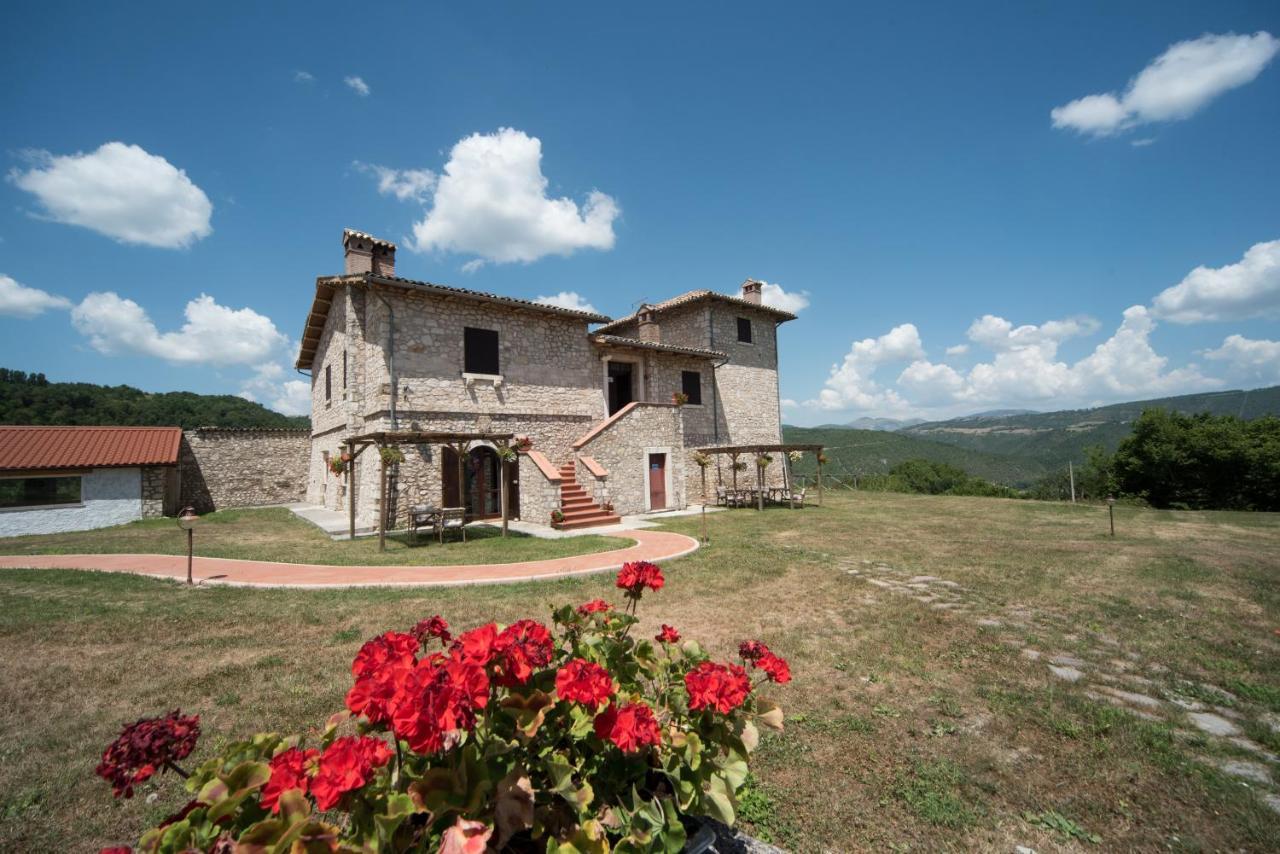 Agriturismo La Commenda-Adults Only Cascia Eksteriør billede